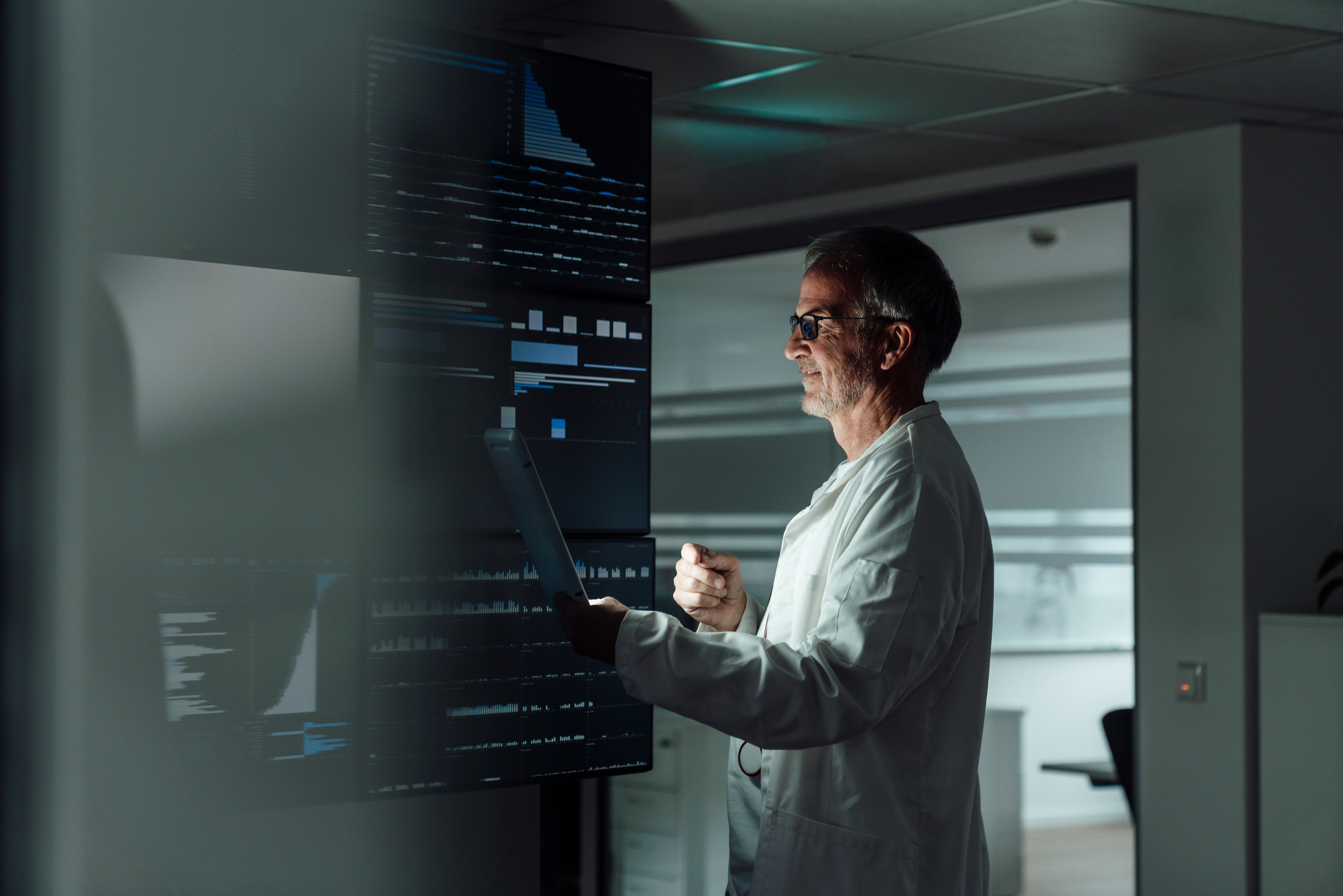 Scientist using AI to conduct an inspection