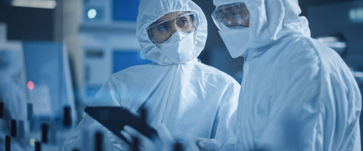 Adobestock 402914960 Cleanroom Ipad