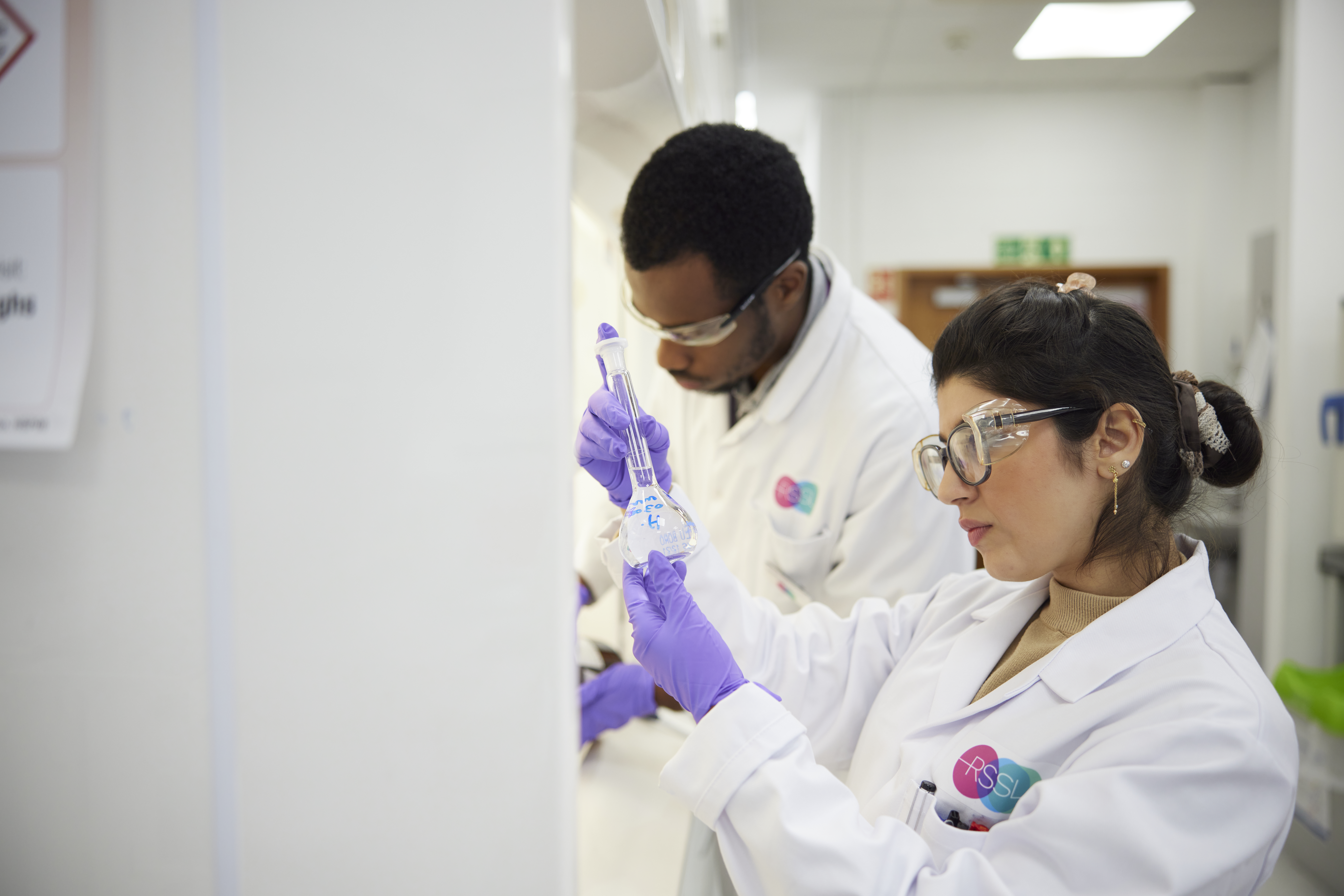 Pharma Chem RSSL 23 R2 1775 HR (26)